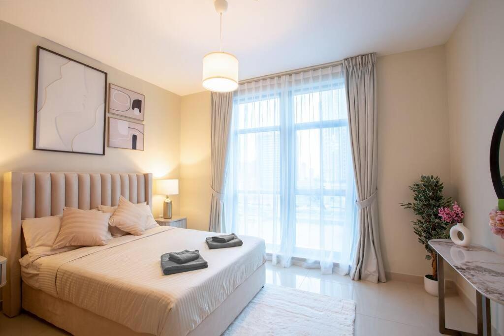 Lux 1Br 2 Min To Burj Khalifa Apartment Дубай Екстериор снимка