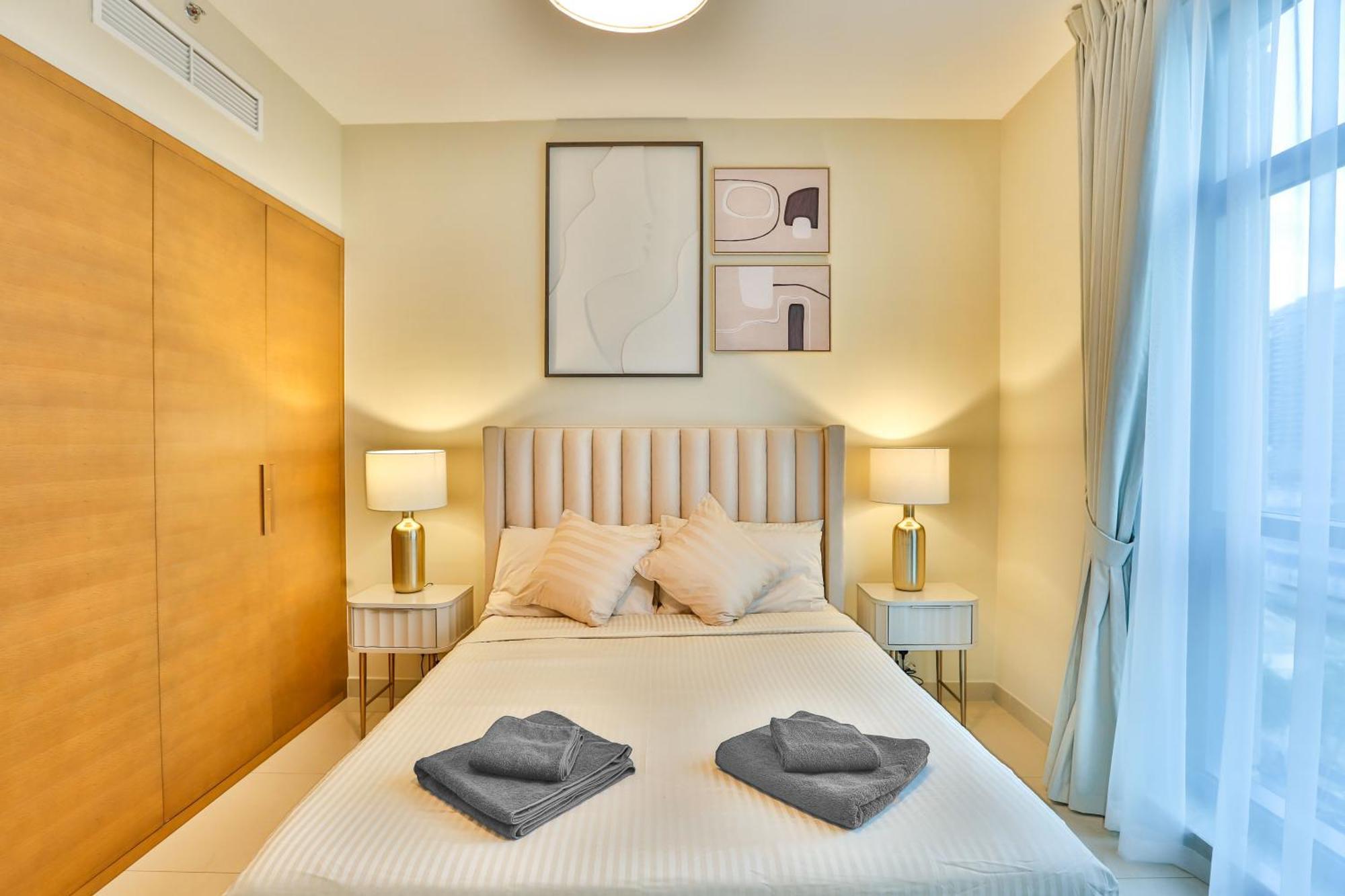 Lux 1Br 2 Min To Burj Khalifa Apartment Дубай Екстериор снимка